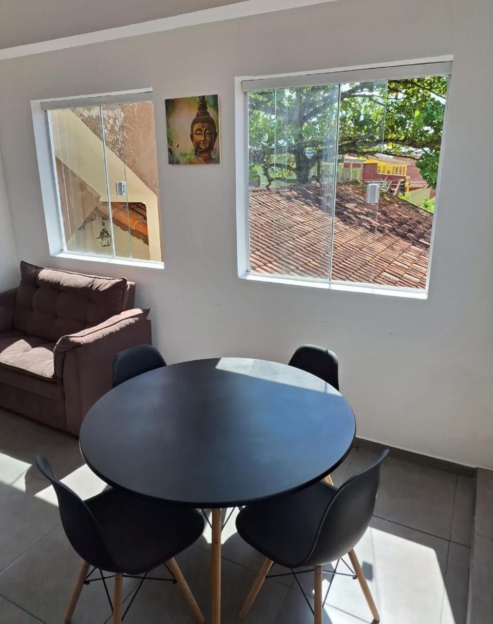 Chapeu De Sol - Area Gourmet, Tv, Internet, Roupas De Cama E Banho, Jardim, Horta E Pomar